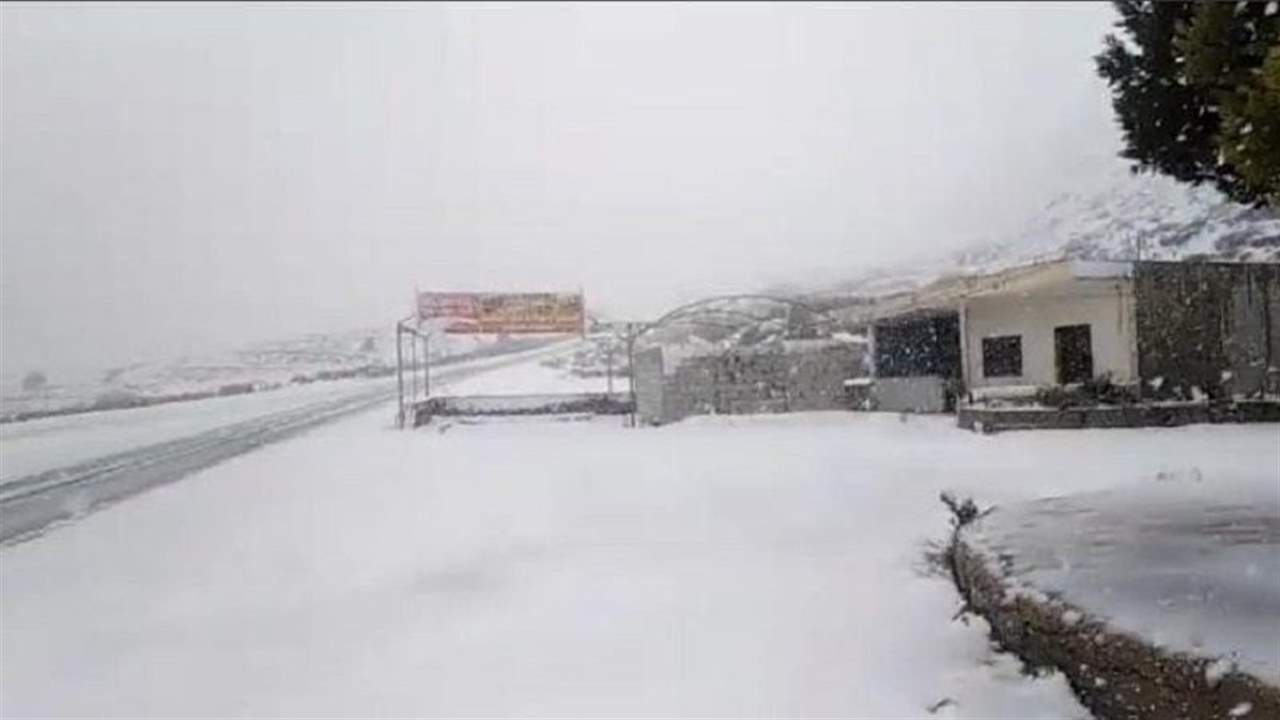 التحكم المروري: طريق ​جزين ​- ​كفرحونة​ مقطوعة أمام جميع المركبات بسبب تراكم ​الثلوج