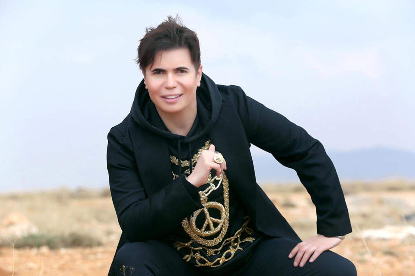 طوني خليفة يبكي جو رعد على الهواء بسبب منتقديه: مني ملطشة لحدا !