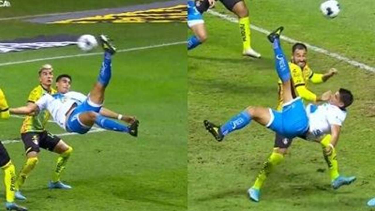 بالفيديو - هدف "دوبل كيك" رائع وحاسم في الدقيقة 95