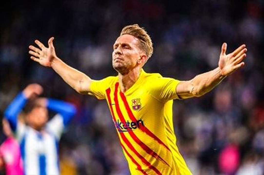 لوك دي يونغ .. من منبوذ إلى منقذ برشلونة  !!