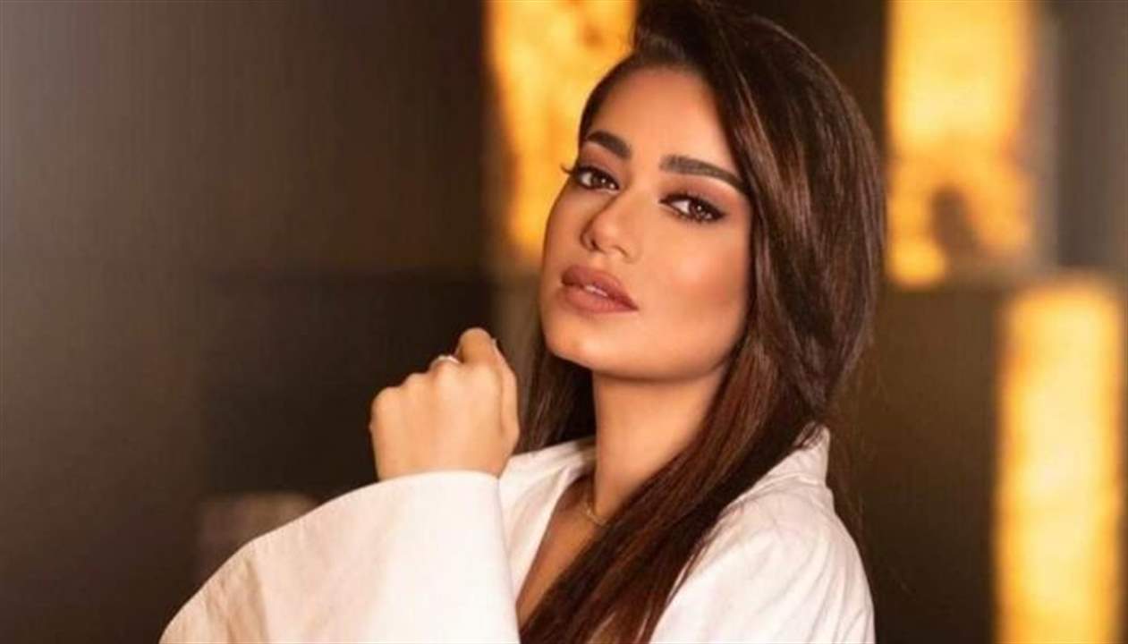 رحمة رياض توجه دعوة لـ أحلام لحضور حفل زفافها ! هكذا ردت 