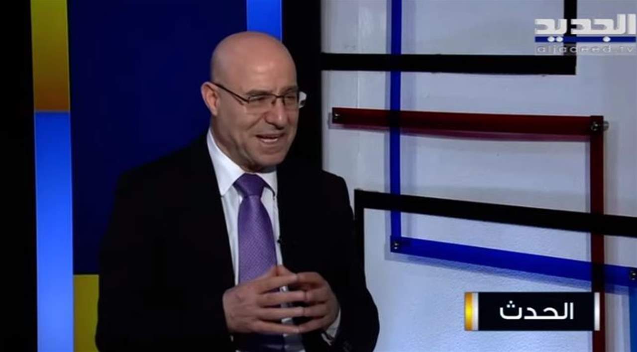 من يختار فيصل عبد الساتر .. جميل السيد او علي حجازي في بعلبك الهرمل