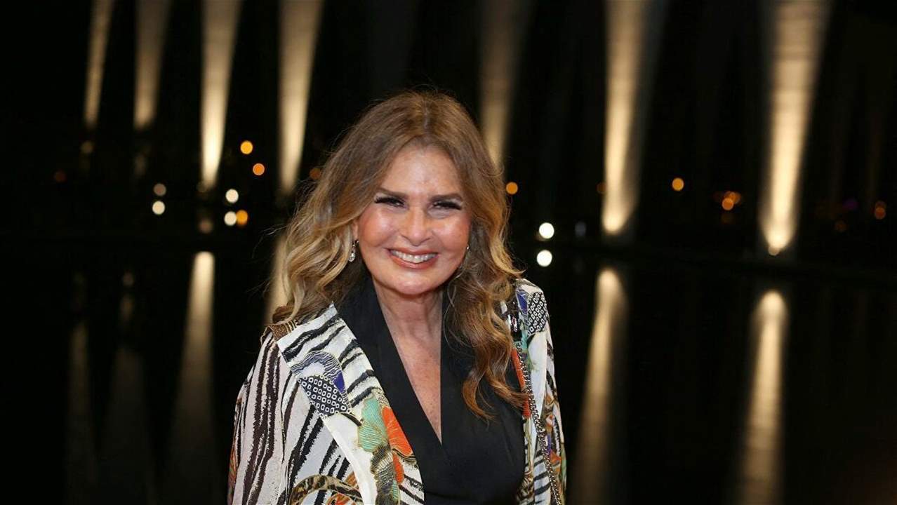 شبيهة الممثلة المصرية يسرا في ظهورها الاول عبر مواقع التواصل الإجتماعي