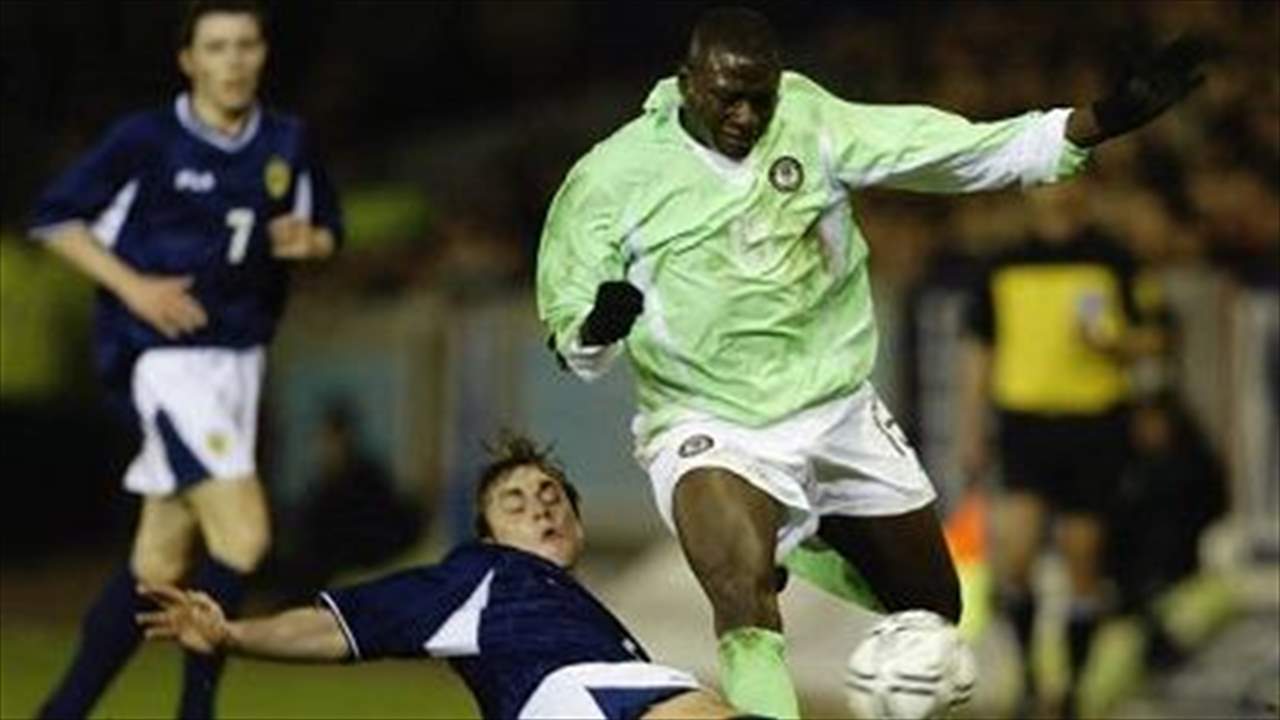 رحيل مفاجيء لنجم كرة القدم عن 40 عاماً