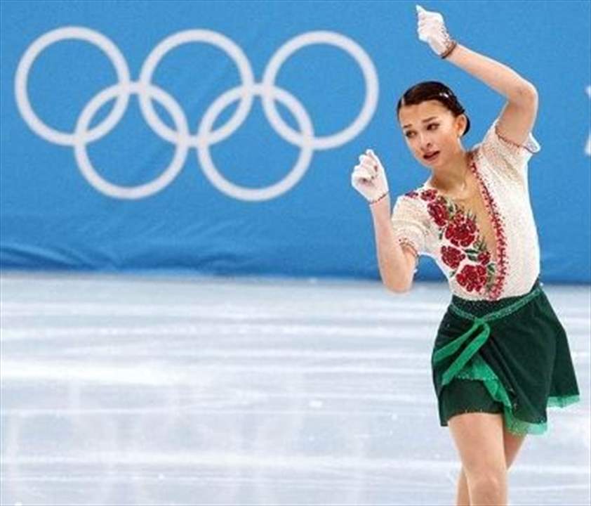 طرد لاعبة من منتخب بلادها بسبب .. Like  !!