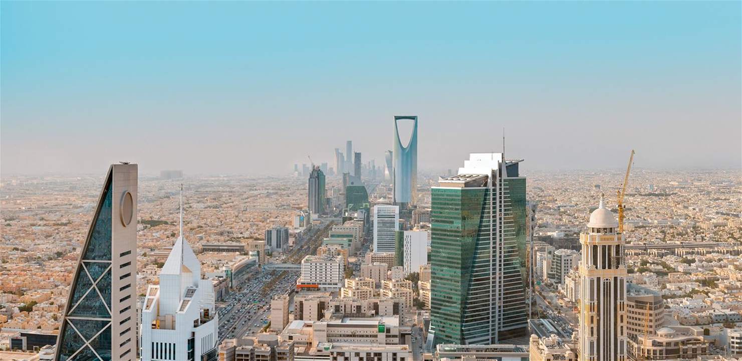  السعودية: الدفاعات الجوية دمرت صاروخا باليستيا ومسيرة مفخخة اطلقا باتجاه جازان ونجران