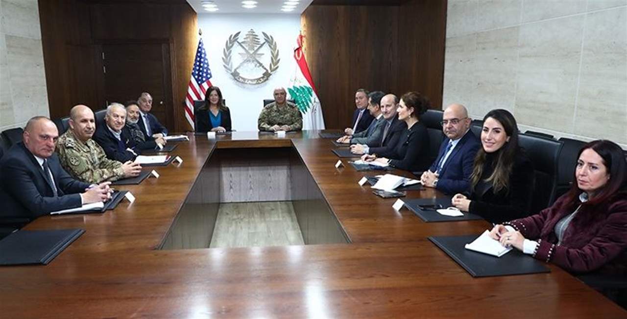     قائد الجيش يستقبل وفداً أميركياً بحضور شيا 