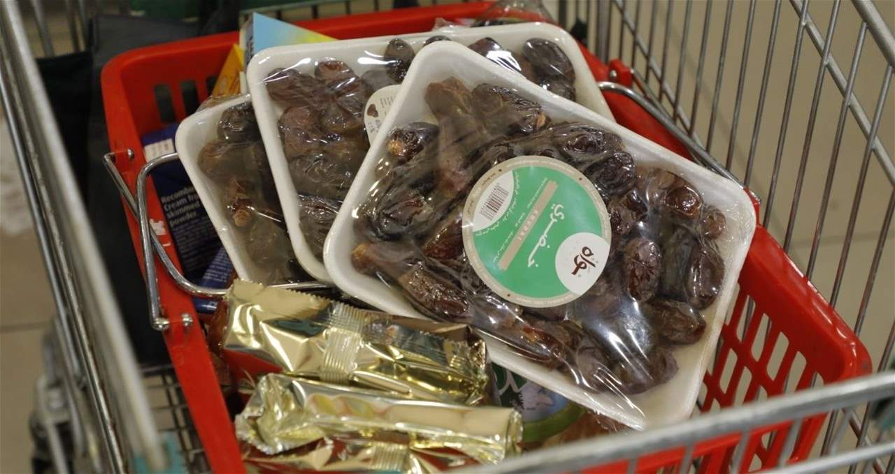 حسابات اللبناني في الشهر الكريم على "القلم والورقة"... هذه كلفة مائدة إفطار عادية في رمضان !