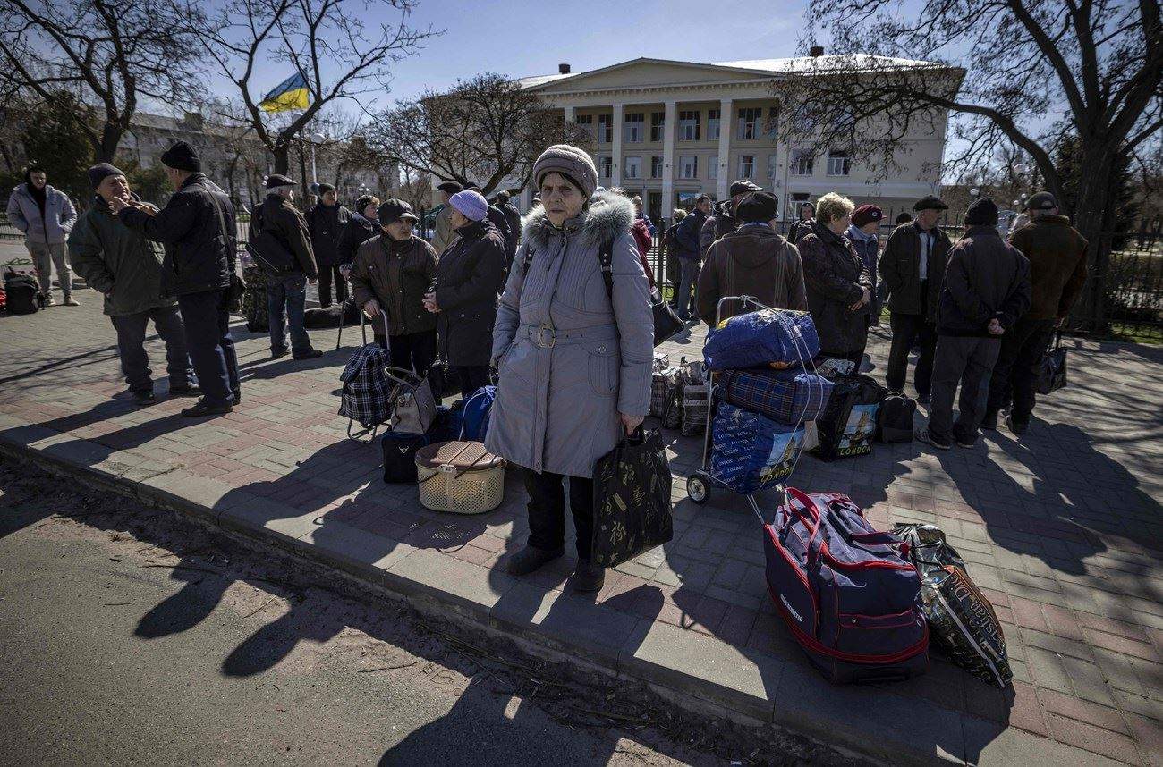 20 قتيلا على الأقل في الهجوم على محطة القطارات في شرق أوكرانيا