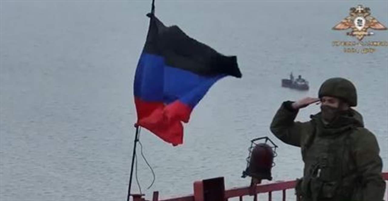 بالفيديو- دونيتسك ترفع علمها على أعلى نقطة في ماريوبول.. وروسيا تعلن عن حصيلة أهدافها