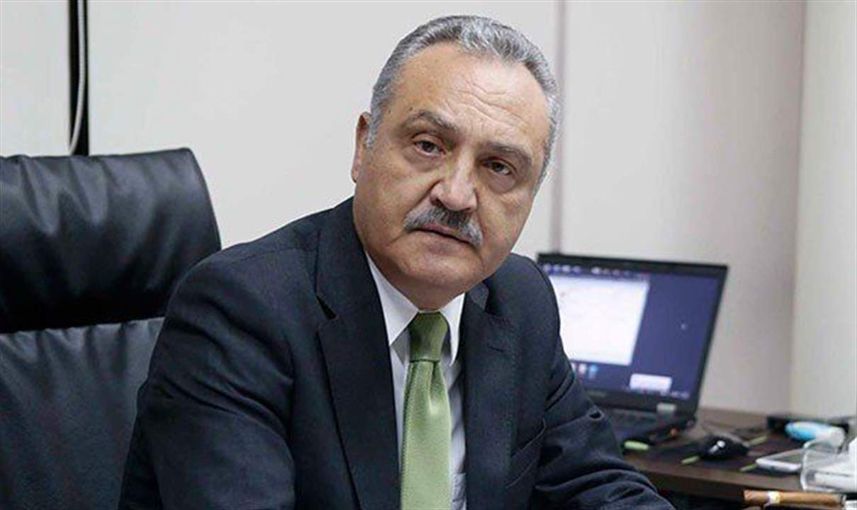   "تيار المستقبل" يعلن استقالة راشد فايد من عضوية مكتبه السياسي 