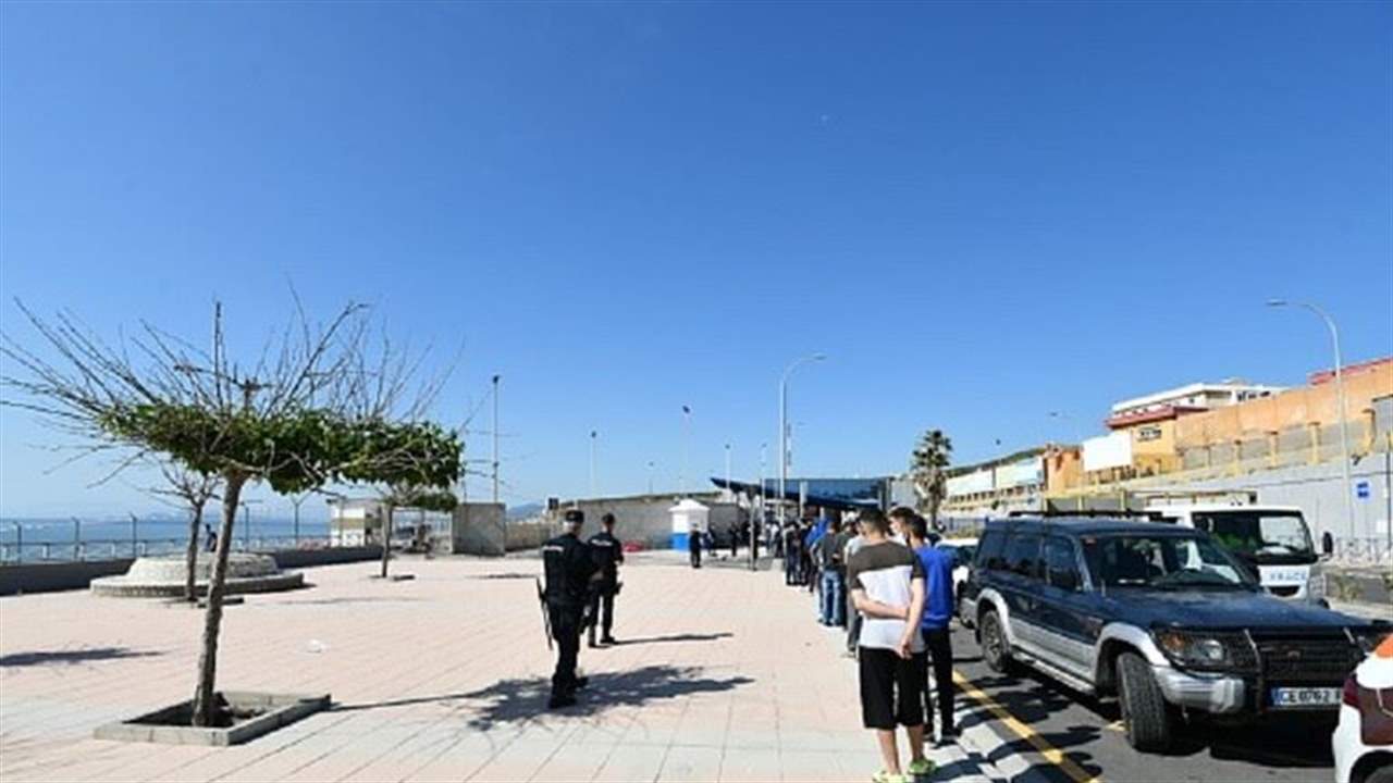 إصابة عنصر بقوة حماية السياح في أغادير المغربية