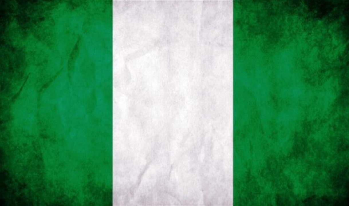 مقتل أكثر من 100 شخص في انفجار بمستودع غير قانوني لتكرير النفط في نيجيريا