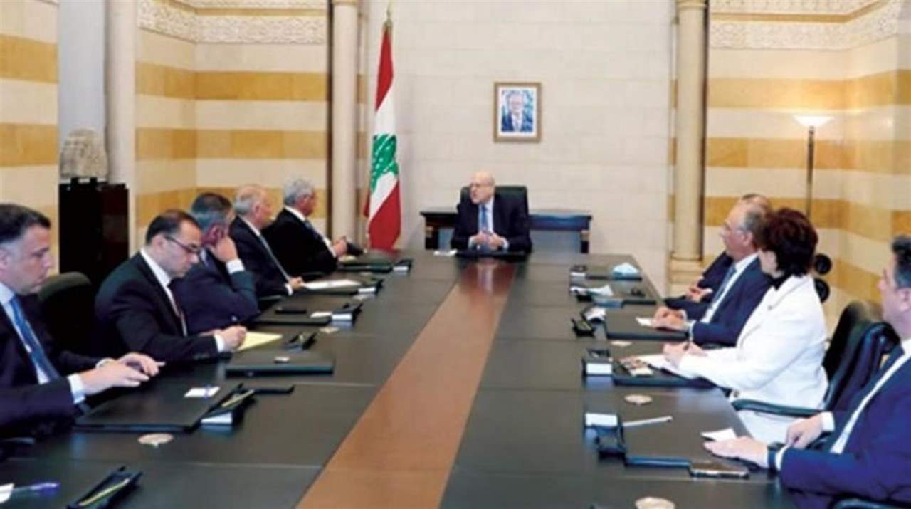 الشرق الأوسط: خطة الحكومة للتعافي المالي في مأزق