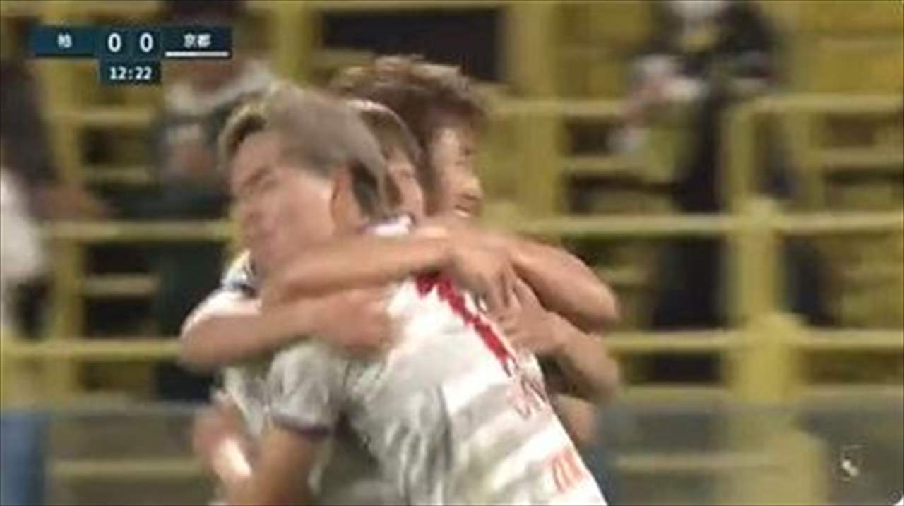 بالفيديو - هدف رائع من "تيكي تاكا" اسبانية بلمسة يابانية 