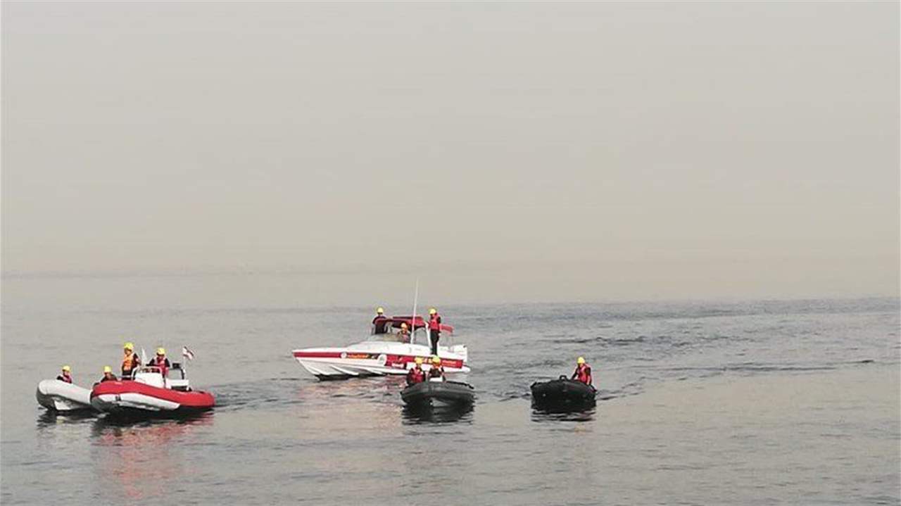 عشيرة آل الدندشي: لإحالة ملف الزورق الى المجلس العدلي.. والاستعانة بالدول الصديقة لانتشال المركب والجثث