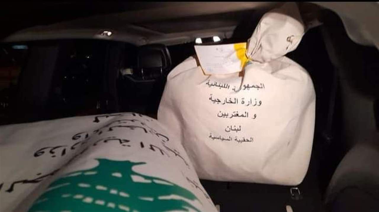   صناديق الاقتراع في دول الاغتراب بدأت بالوصول إلى لبنان