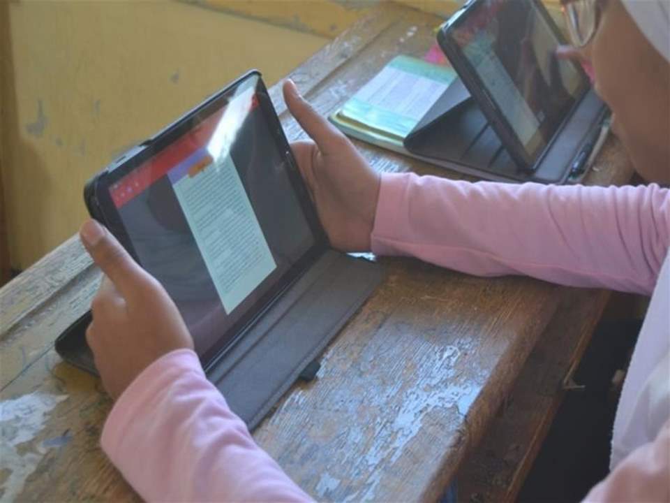 في مصر.. 92 ألف طالبة يحصلون على العلامة الكاملة في اللغة العربية بسبب خطأ تقني