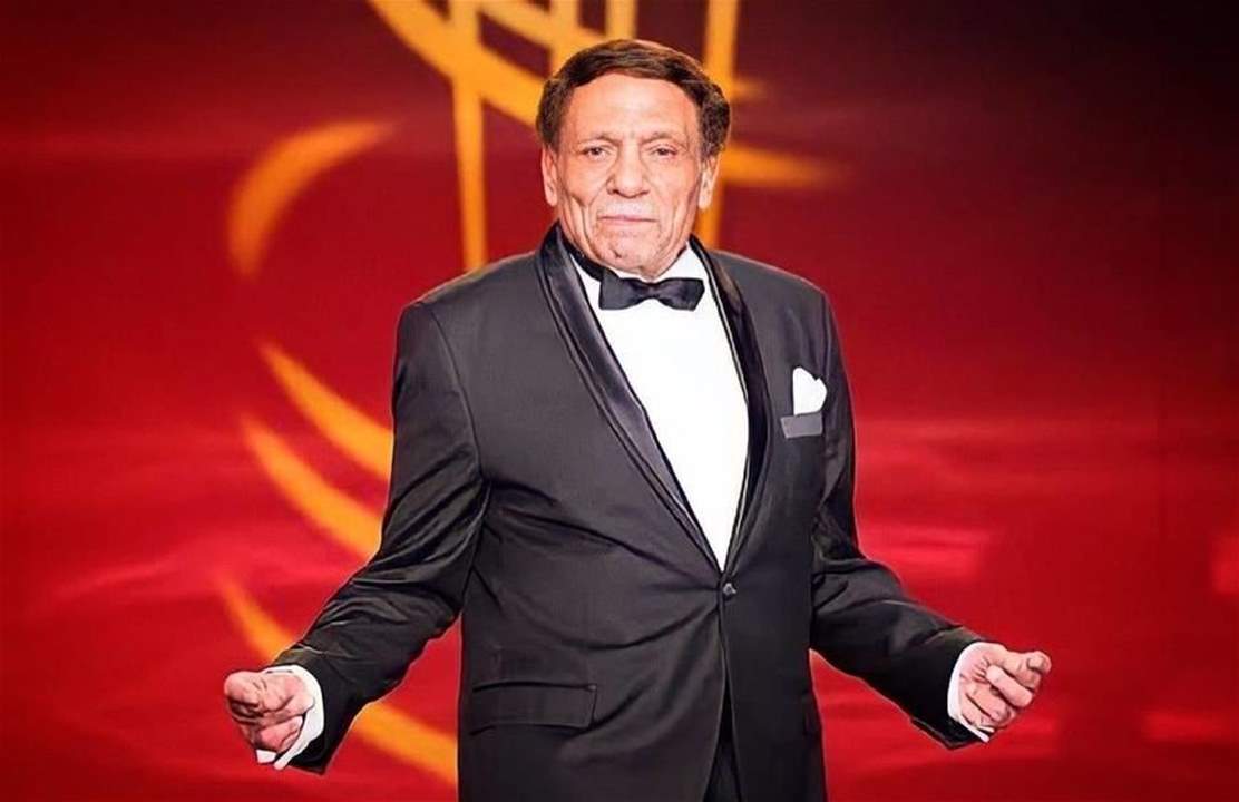 الظهور الأول لـ عادل إمام منذ فترة طويلة .. هكذا بدت ملامحه