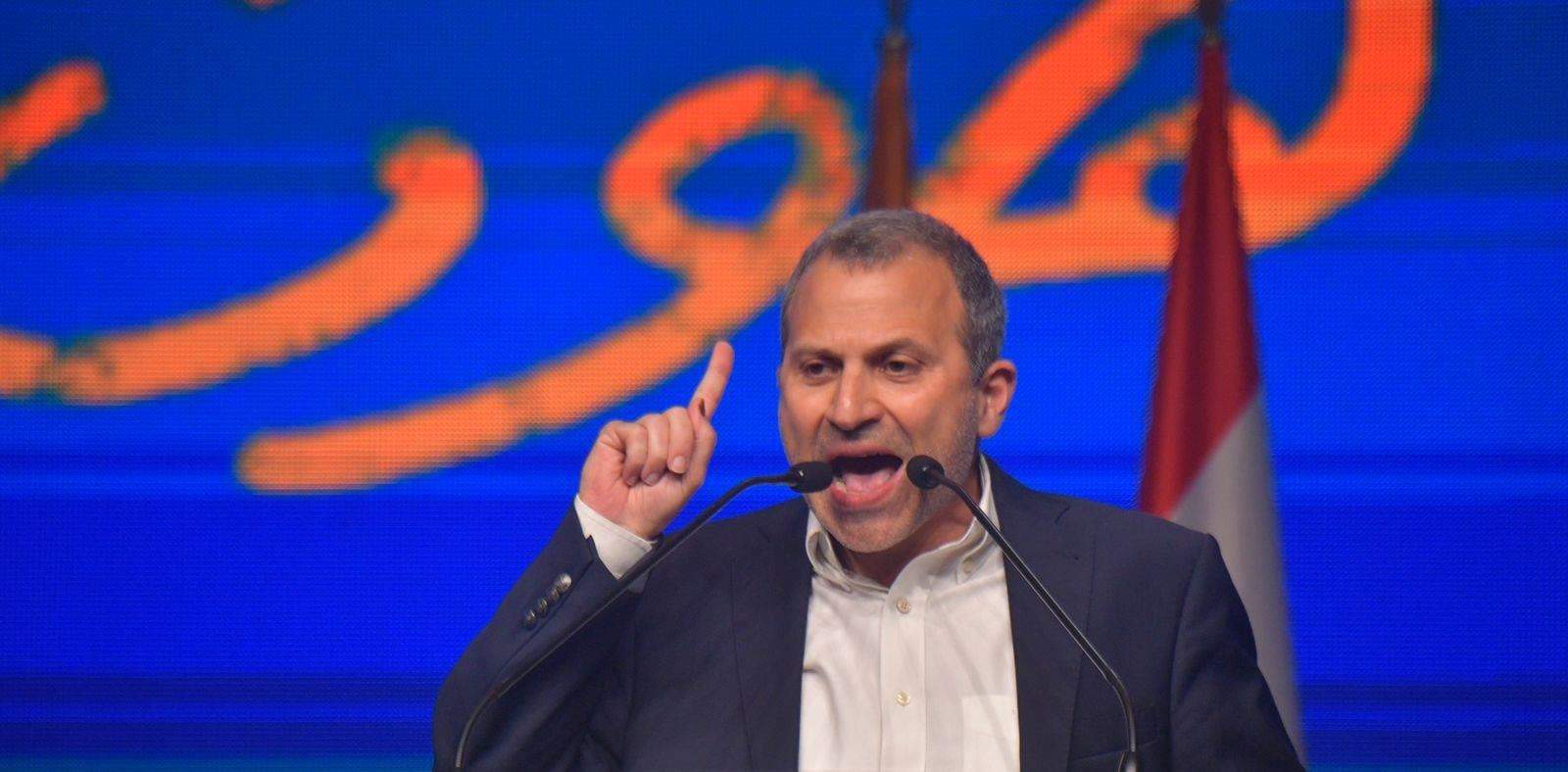 "النهار": هل تمهّد مقاربة باسيل الحكومية لبقاء عون في بعبدا بعد انتهاء ولايته؟