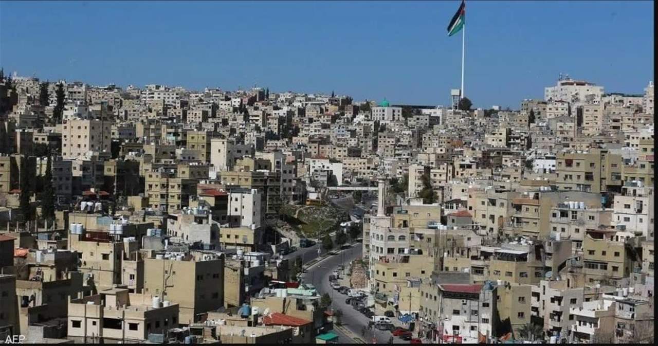بالفيديو ـ  في الأردن.. التحقيق ببث أغان وطنية عبر مكبرات صوت مسجد