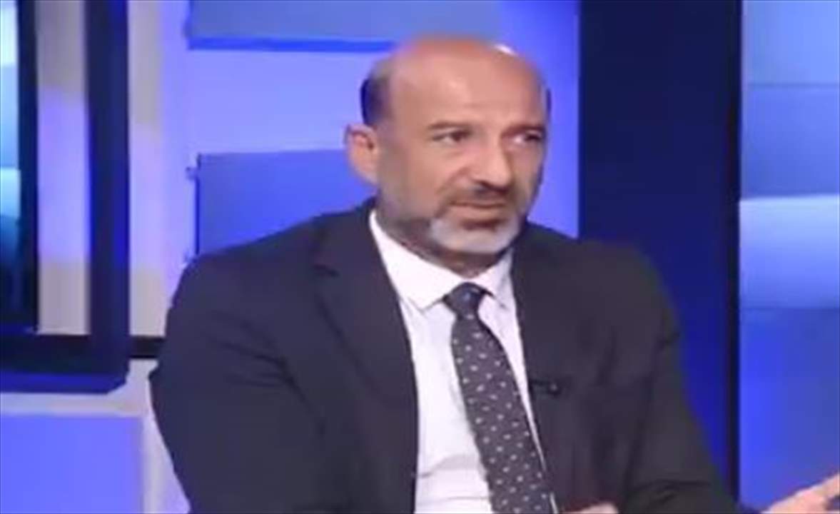 رضوان عقيل:  لعبة شراء منصب نائب رئيس مجلس النواب "على عينك يا تاجر"