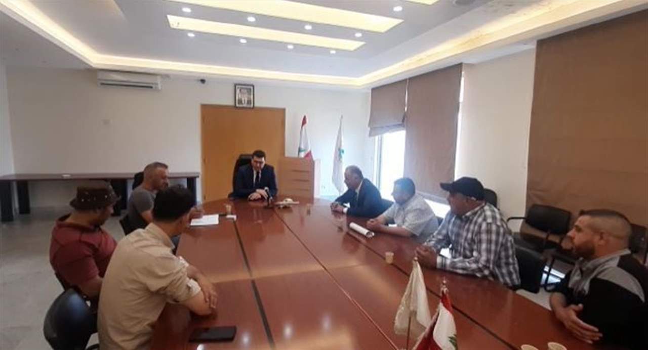 "بعد التأكد من عدم وجود حليب مهرّب".. وزير الزراعة يعد المزارعين بتصريف إنتاجهم من الحليب