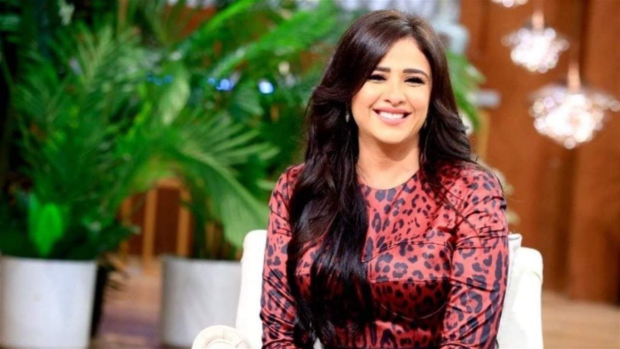 ياسمين عبد العزيز تتعرض لـ وعكة صحية جديدة تدخلها المستشفى