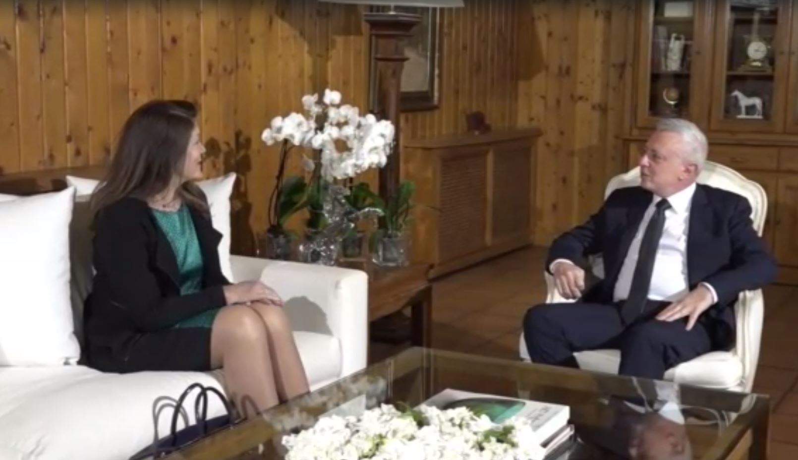 سليمان فرنجية التقى السفيرة الاميركية دوروثي شيا في بنشعي