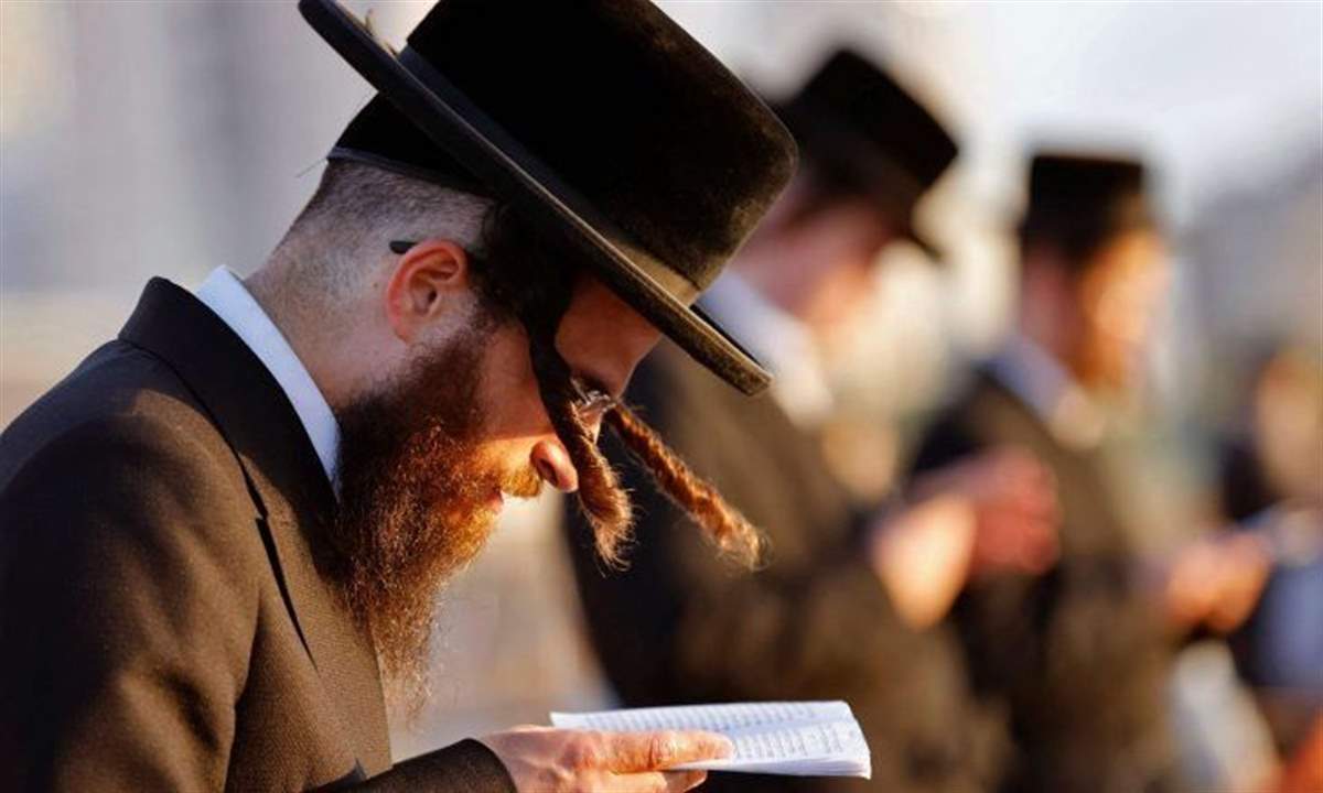   مسؤول إسرائيلي يدعو لترحيل الفلسطينيين إلى السويد بـ"القطار" !