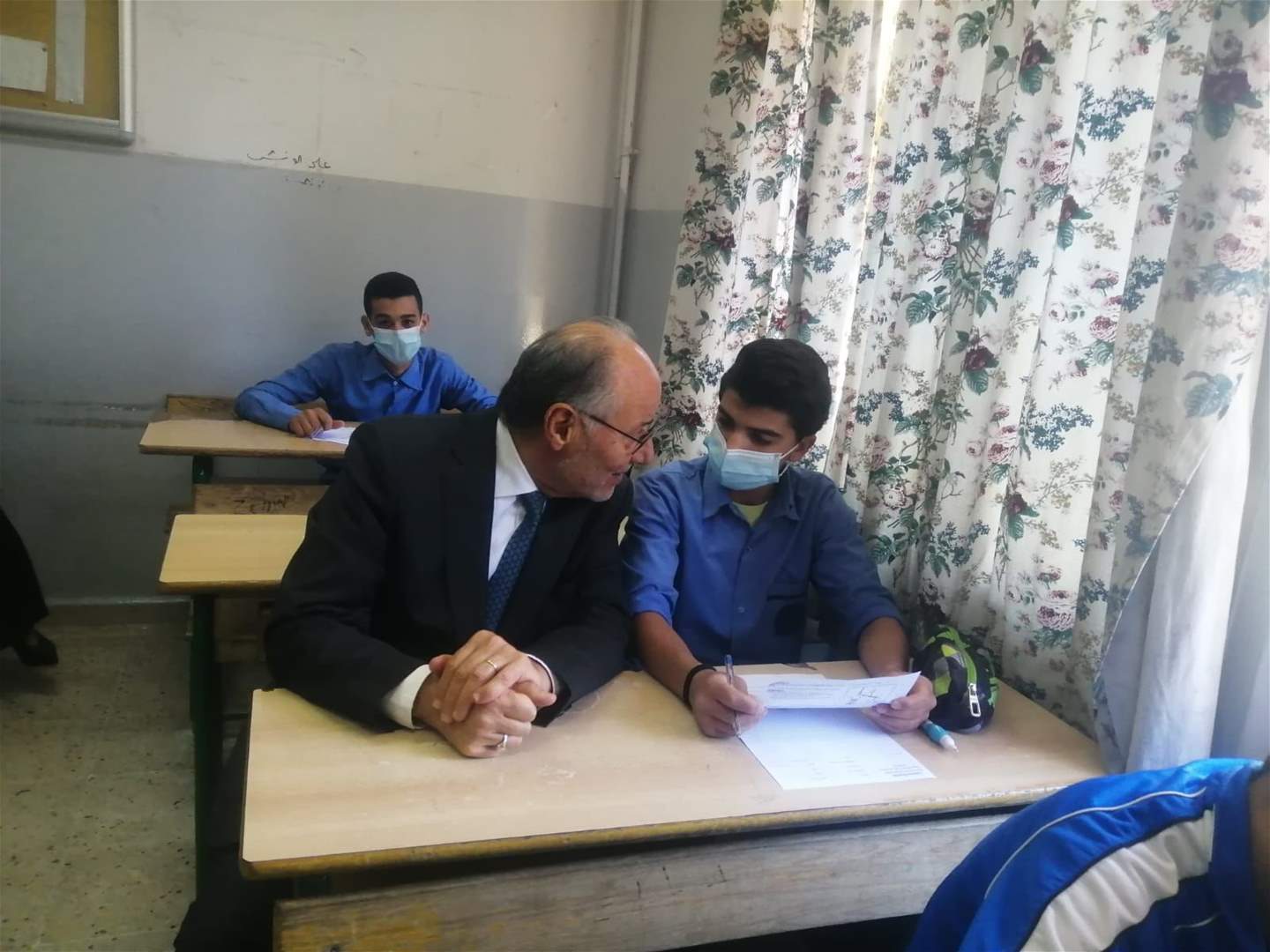 عباس الحلبي: مصممون على اجراء الامتحانات الرسمية بتواريخها