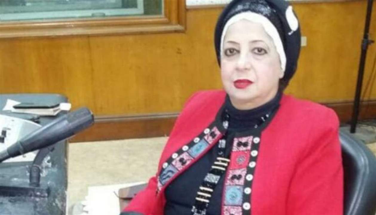 بالفيديو ـ مذيعة مصرية تتعرض للضرب من مديرها.. تحقيق عاجل بالحادث 