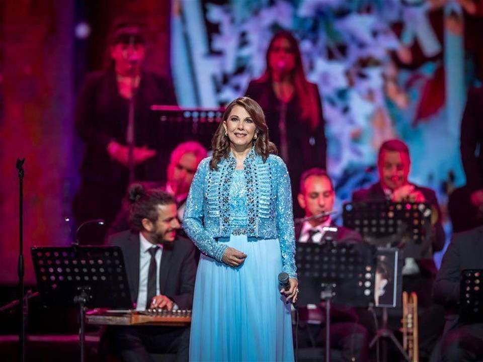 ماجدة الرومي تتألق في اول حفل لها في موسم جدة وتغني لـ لبنان