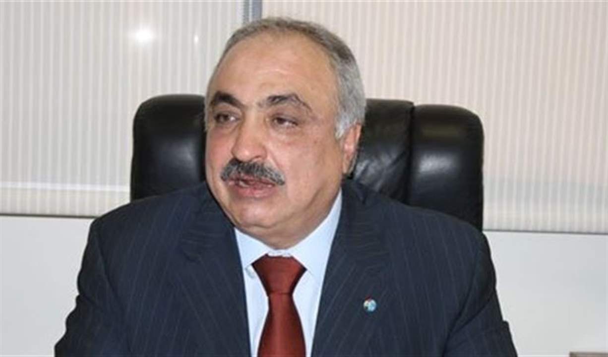  الحجار يكشف موعد توفر لقاح "السحايا"  