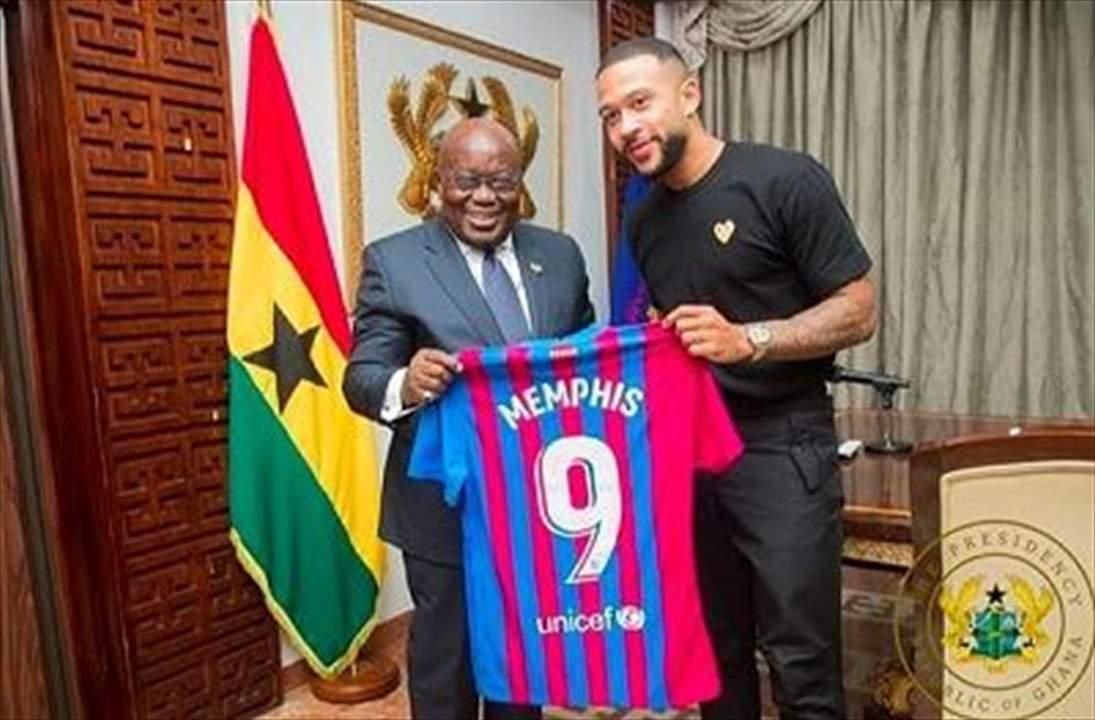 فيديو - ديباي يتبرّع لمدرسة للصم والبكم في غانا