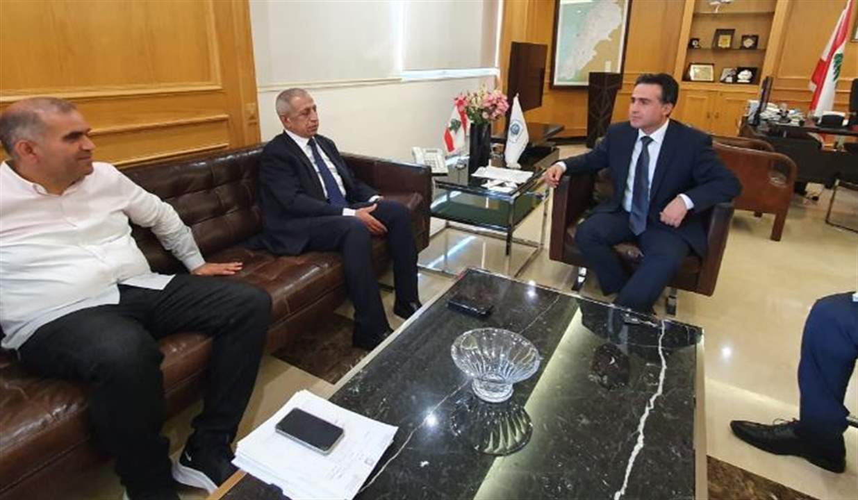 وزير الأشغال: التغيرات الجيوسياسية في المنطقة تفرض وضع دراسة علمية وقانونية للحركة المرفئية بين لبنان ومصر