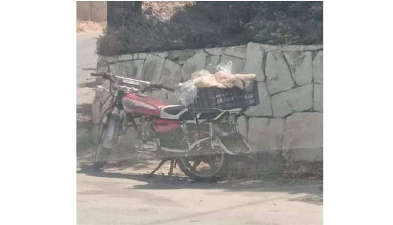 استغلال أطفال لبيع الخبز بالسوق السوداء في البترون .. والأهالي يناشدون 