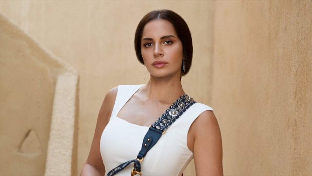 رسالة جديدة من شريهان لـ امال ماهر بعد جدل اخـ ـتفائها والاخيرة ترد