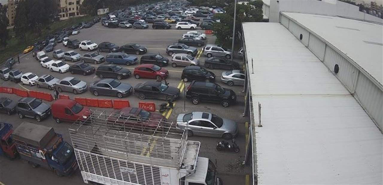 اعتصام لنقابة عمال ومستخدمي المعاينة الميكانيكية أمام مركز المعاينة 