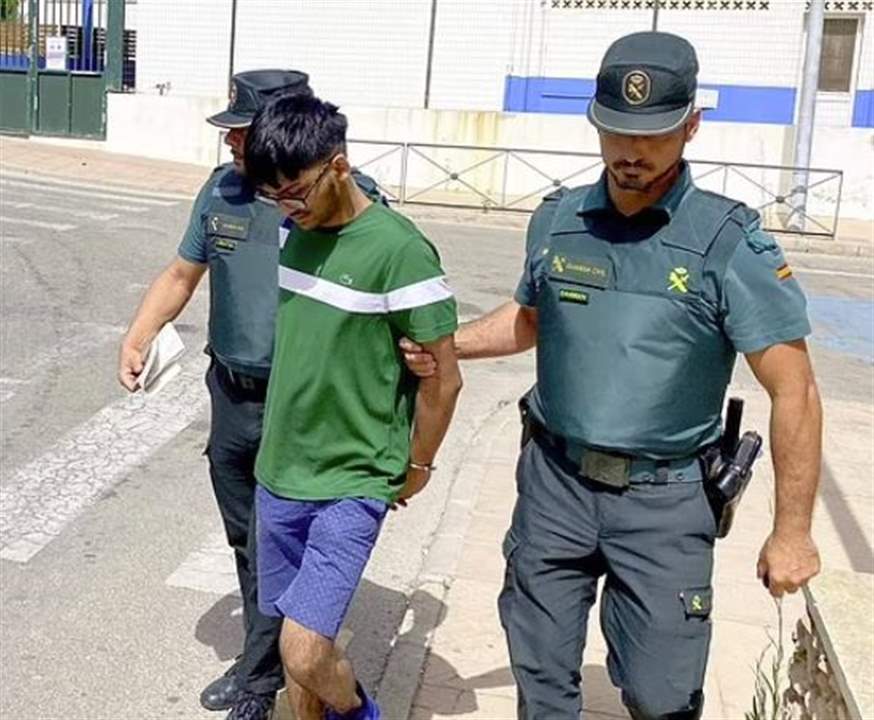 مزحة شاب على "سناب شات" من داخل الطائرة تُحرك مقاتلات إف 18