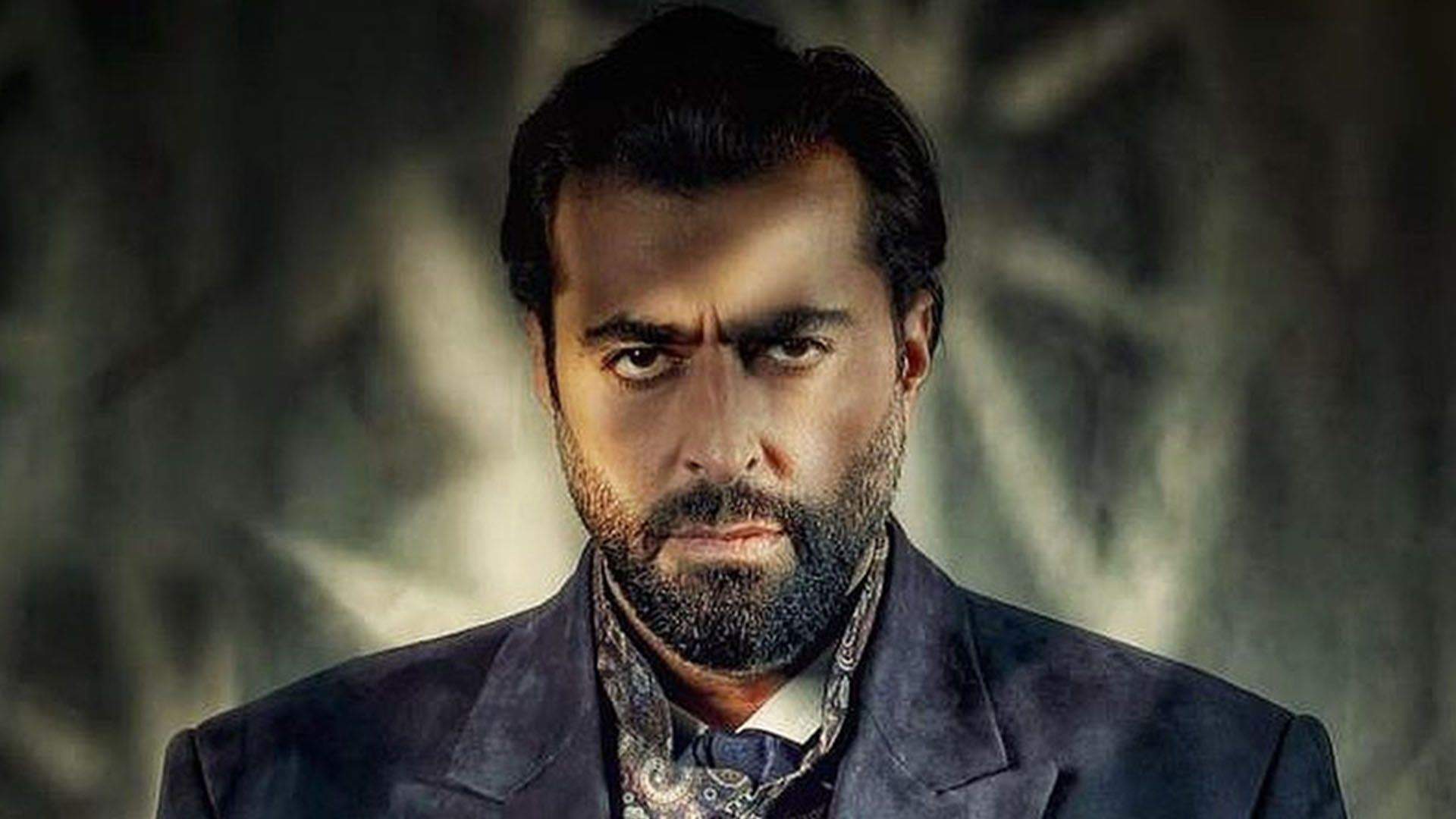 صورة لـ باسم ياخور تضعه في ورطة بسبب دعم المـ ـثليين