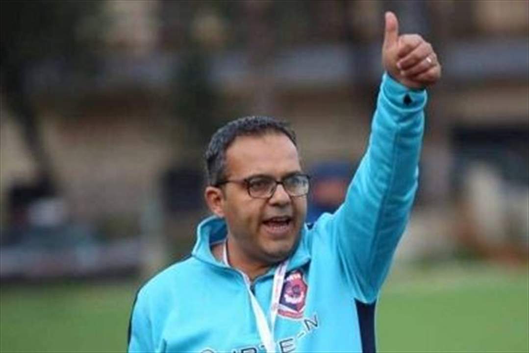 بعد مسيرته التاريخية مع التضامن صور .. محمد زهير الى أين؟