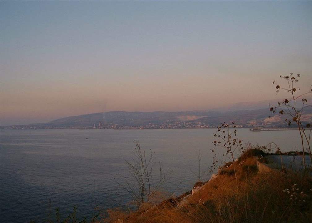 عند نقطة العريضة في عكار.. الجيش يوقف 50 شخصاً حاولوا الهرب عبر البحر! 