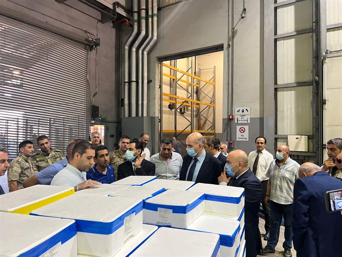 "للتأكد من احترام الاصول في التفتيش والرقابة".. جولة للمدراء العامين في وزاتي الزراعة والاقتصاد والجمارك ضمن المطار