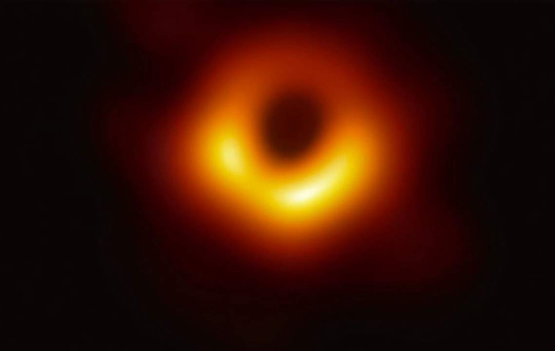  "إبرة في كومة قش"... اكتشاف ثقب أسود يعادل تسعة أمثال حجم الشمس!