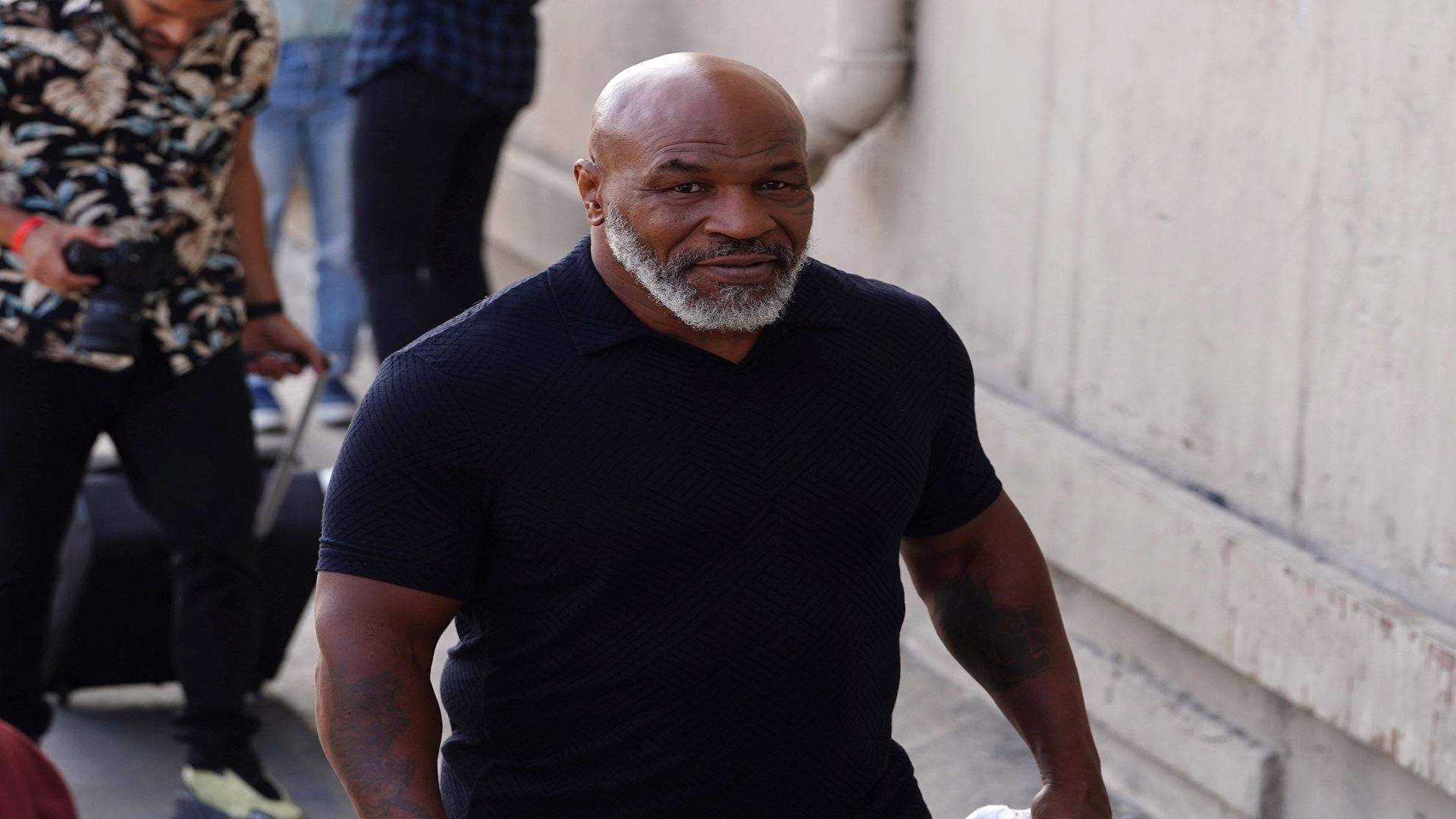 مايك تايسون يقلق محبيه :سـ ـأموت قريباً!