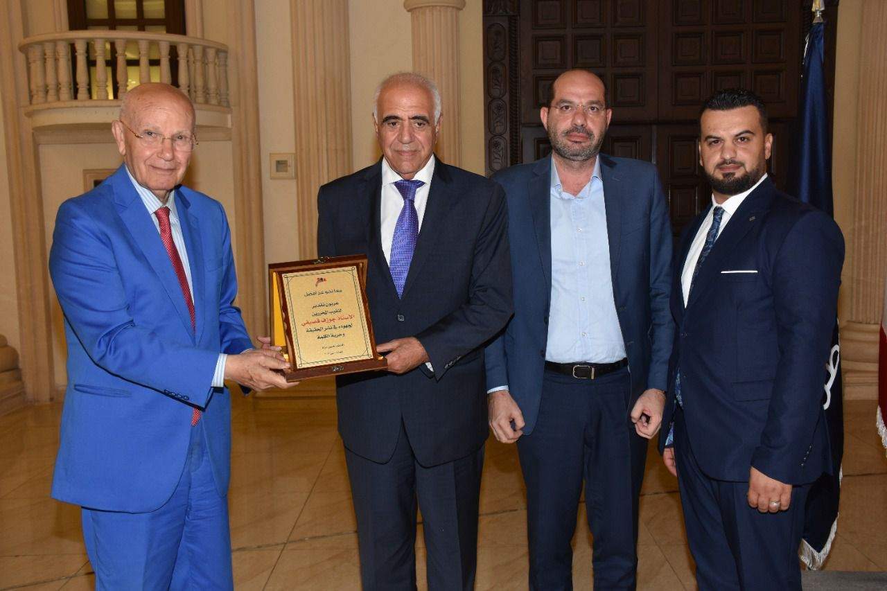 مراد خلال حفل تكريم لنقيب المحررين وإعلاميي البقاع: بكلمتكم الحرّة نسمع صوت فلسطين