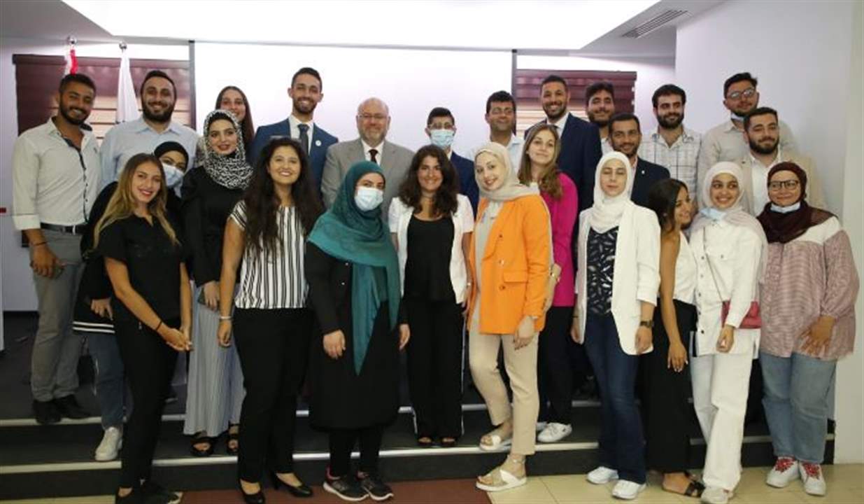 الأبيض يوقع مذكرة تفاهم للتعاون مع 1400 متطوع من طلاب الطب والصيدلة: يجمعنا الإيمان بمستقبل أفضل لوطننا