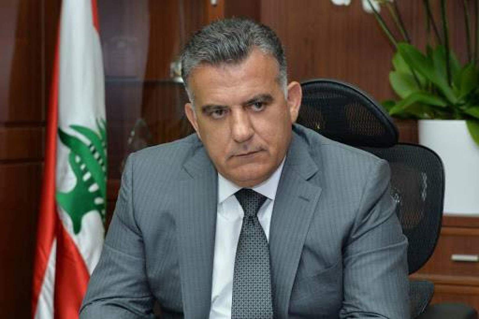 اللواء عباس يواصل تقبل التعازي في بيروت بوفاة والده 