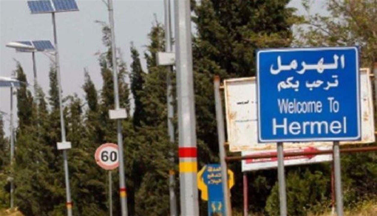 ملثمون أطلقوا النار على صاحب محل في الهرمل وسلبوه أمواله